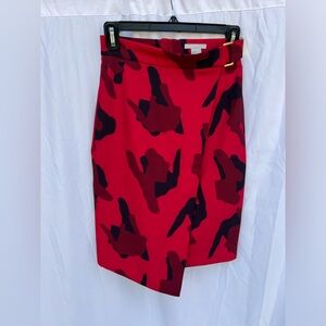 H&M red camouflage pencil skirt women’s size 4